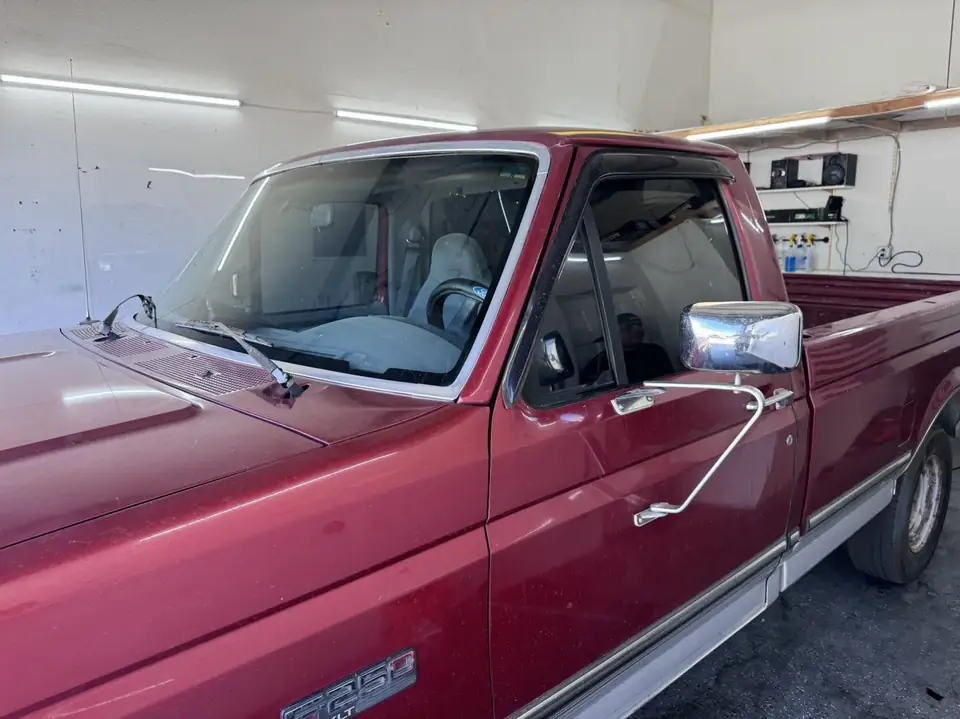 1996 Ford F-250 window tint: 5% back glass, 15% sides (view 3)
