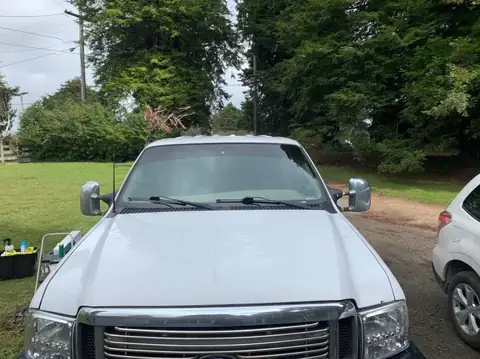 1999 Ford F-350 window tint: 5% all around, 5% medium visor (view 5)