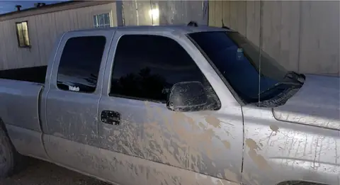 2004 Chevy Silverado window tint: 5% all around, 9inch sun strip 5% (view 3)