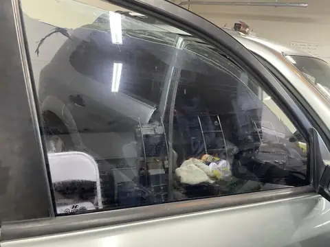 2005 Hyundai Tucson window tint: Faded peeled old tint removed, Premium Nano Ceramic 35% installed