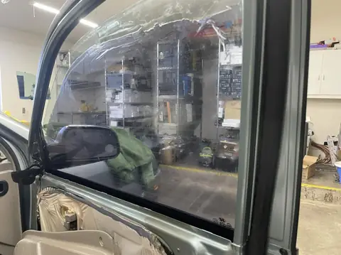 2005 Hyundai Tucson window tint: Faded peeled old tint removed, Premium Nano Ceramic 35% installed (view 2)