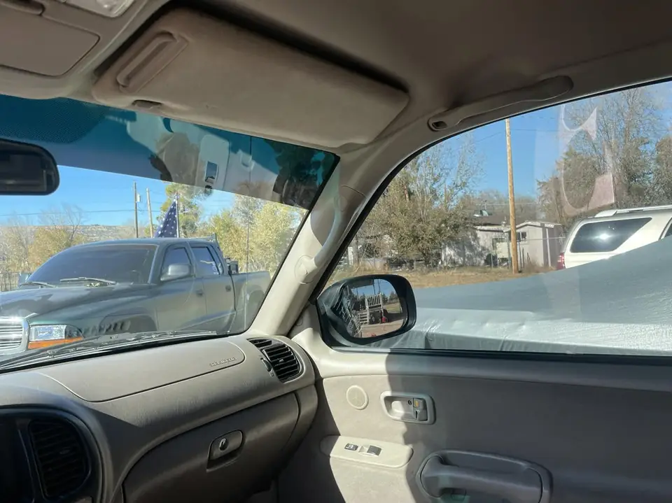2005 Toyota Tundra window tint: 25% Premium Front Doors, 5% Premium Rear Doors, 5% Sunstrip (view 5)