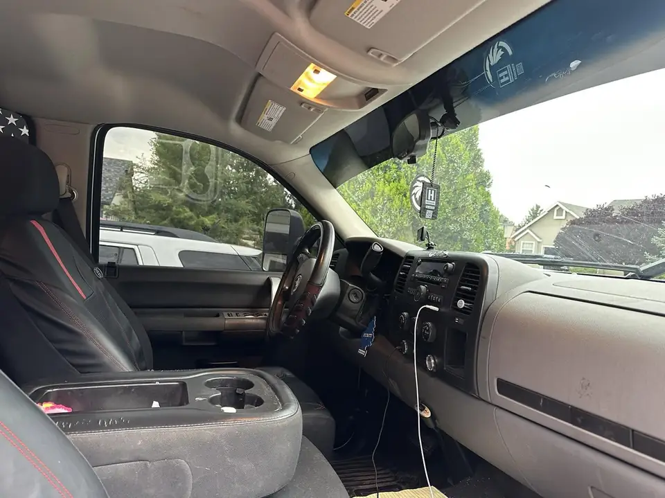 2008 Chevy Silverado window tint: Strip all old tint from sides and back, Xpel Carbon/ceramic 5% all sides and rear, 50% Nano Ceramic full (view 3)