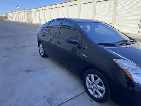 2009 Toyota Prius window tint: 15% all sides and rear, 5% sunstrip