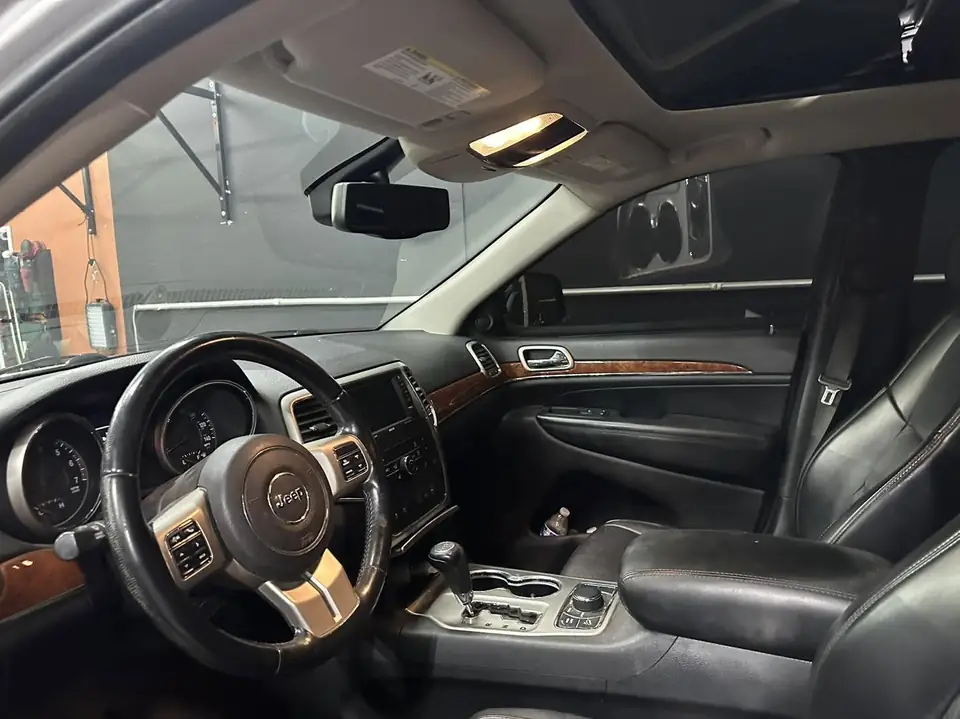2011 Jeep Cherokee window tint: 20% Nano Ceramic rear doors, cargo windows, hatch, double moon roof, 5% Nano Ceramic front doors, 70% Nano Ceramic (view 5)
