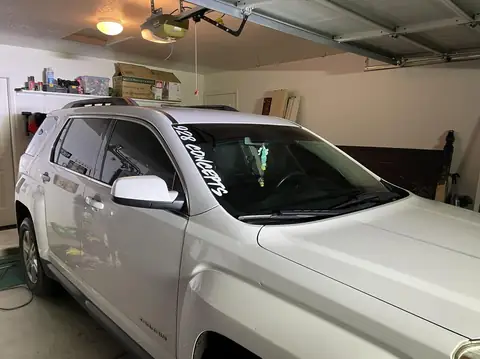 2014 GMC Terrain window tint: 5% Premium rear doors and cargo side windows, 15% Premium front doors and rear hatch windshield, 5% sunstrip (view 3)