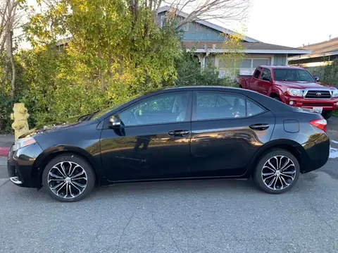 2016 Toyota Corolla window tint: 5% rear windows 15% front roll ups