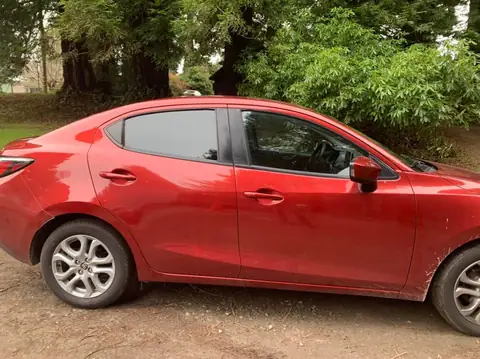 2017 Toyota Yaris window tint: 2017 Toyota Yaris in for a factory look with 20% on the rear three windows and a 5% visor strip (view 2)