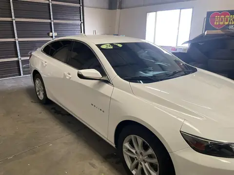 2018 Chevy Malibu window tint: Standard 15% Rear, Standard 35% front, 5% windshield strip (view 3)