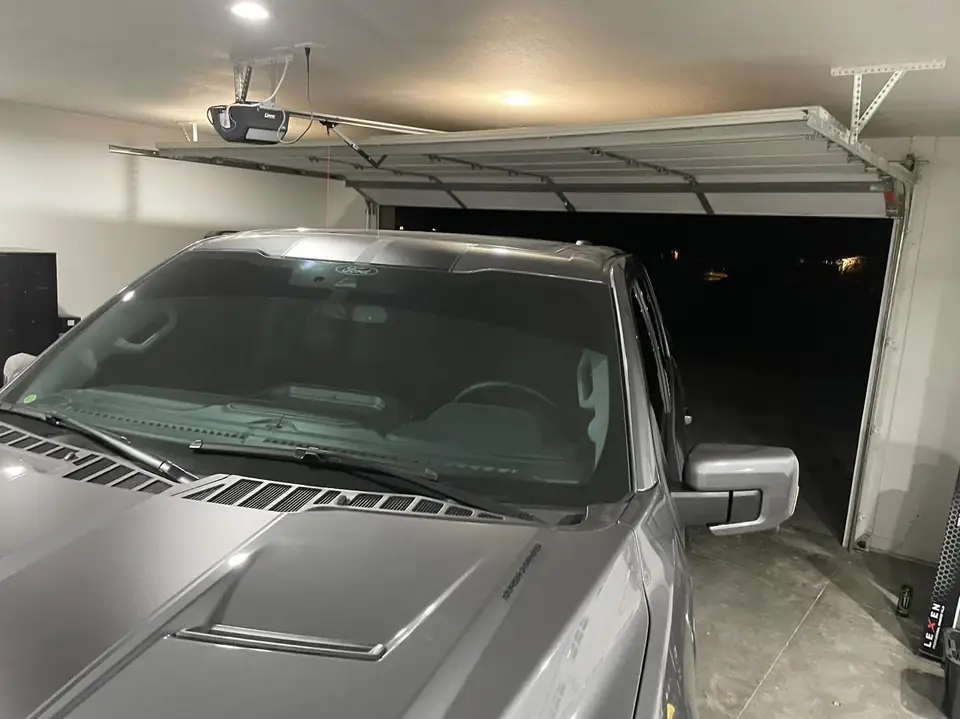 2021 Ford F-150 Shelby window tint: Premium 5% all around, 11.5in 5% sun strip (view 5)