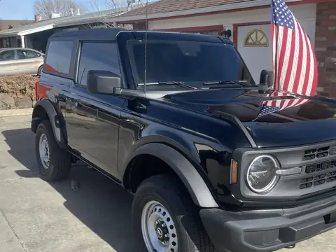 2022 Ford Bronco window tint: Came back in for a layer of 15% over the rear 5% cargo windows, And full windshield done with 35%, 5% sun strip (view 2)