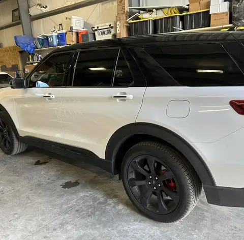 2022 Ford Explorer ST window tint: 20% all around, 5% windshield strip (view 2)