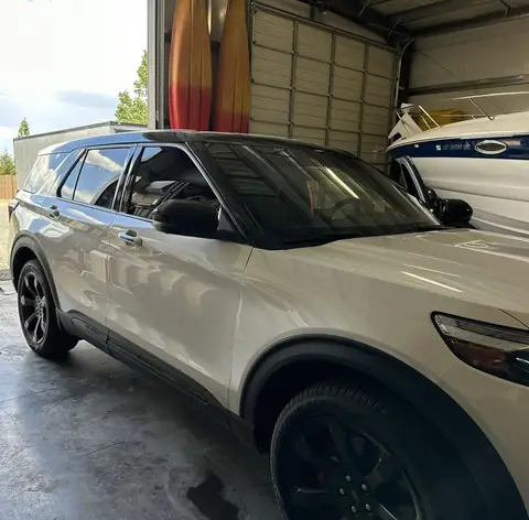 2022 Ford Explorer ST window tint: 20% all around, 5% windshield strip (view 3)