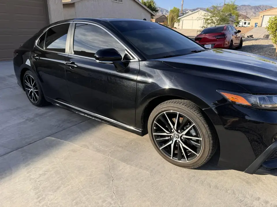 2022 Toyota Camry window tint: Full removal, 3% all sides and rear, 3% windshield strip (view 2)