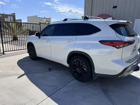 2022 Toyota Highlander window tint: Removal on front doors, Full ceramic package, 5% rear doors and cargo windows, 15% front doors, 70% full