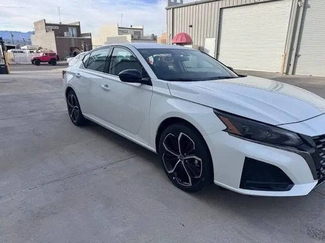 2025 Nissan Altima SR window tint: 15% sides and rear (view 3)