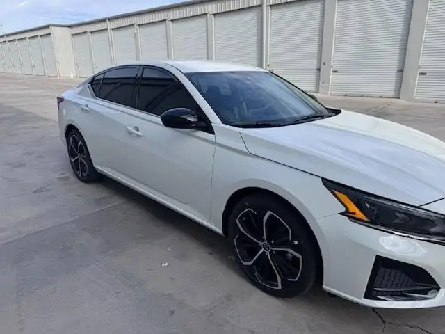2025 Nissan Altima SR window tint: 15% sides and rear (view 4)