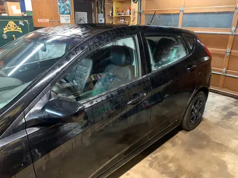 Black hatchback window tint: 5% for rear doors,corner windows and rear hatch, 5% 10inch sun strip