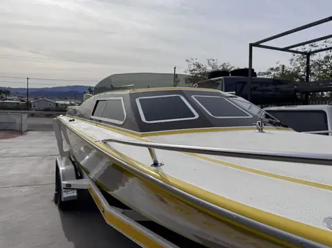 Campbell boat cabin window tint: Removed faded tint from all cabin windows, Installed new 5% on all cabin windows (view 5)