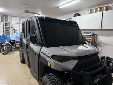 Can-Am windshield tint: 15% Carbon Ceramic full windshield, 3% sun strip