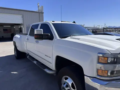 Chevy 3500HD window tint: 15% Ceramic sides and rear window, 50% Ceramic full windshield (view 4)