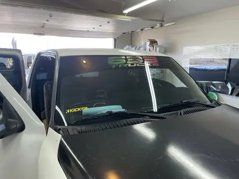 Chevy Silverado windshield strip: 10in 5% windshield strip