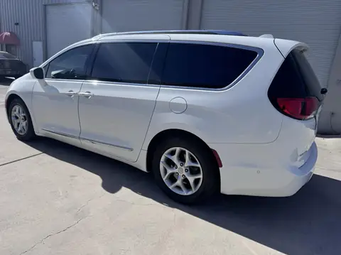 Chrysler Pacifica window tint: 5% C-IR rear half and sunstrip, 35% C-IR front doors and pockets (view 3)