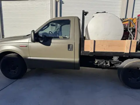 Ford F-250 single cab window tint: 5% C-IR rear window, 35% C-IR side windows (view 2)