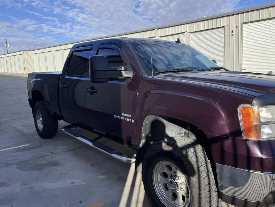 GMC Sierra window tint: Removal on sides, New 5% C-IR sides and rear hatch, 5% sunstrip (view 2)
