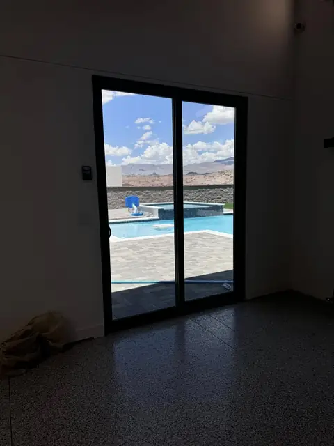 Home windows in 35% dual reflective film: Residential flat glass install today, 35% dual reflective (view 2)