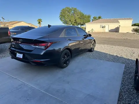 Hyundai Elantra window tint: 5% all sides and rear, 5% windshield strip (view 4)