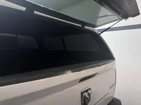 SnugTop camper shell in 3% carbon ceramic: Added some extra privacy for this SnugTop with our 3% Carbon Ceramic over the privacy glass (view 2)