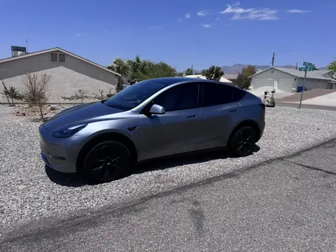 Tesla Model Y window tint: 15% Nano Ceramic rear windows, 20% Nano Ceramic front doors