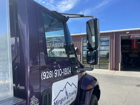 Tow truck window tint: 15% premium for the 2 roll up windows, 5% sunstrip (view 2)