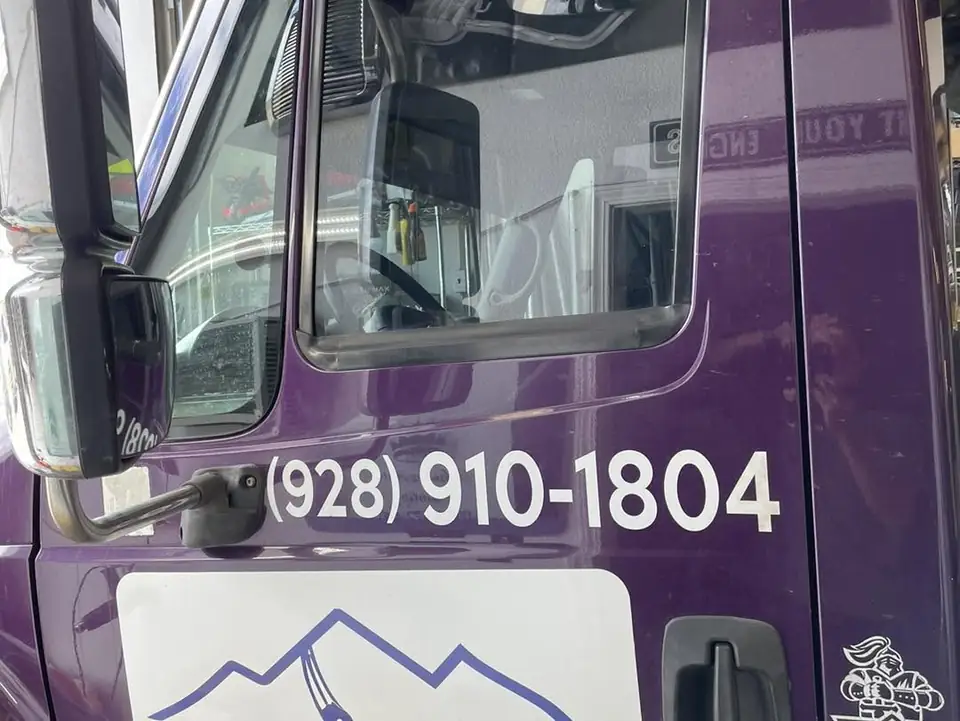 Tow truck window tint: 15% premium for the 2 roll up windows, 5% sunstrip (view 3)