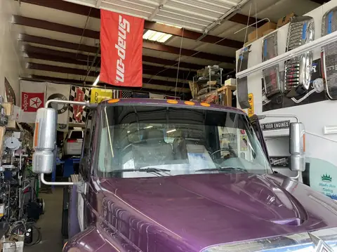 Tow truck window tint: 15% premium for the 2 roll up windows, 5% sunstrip (view 5)