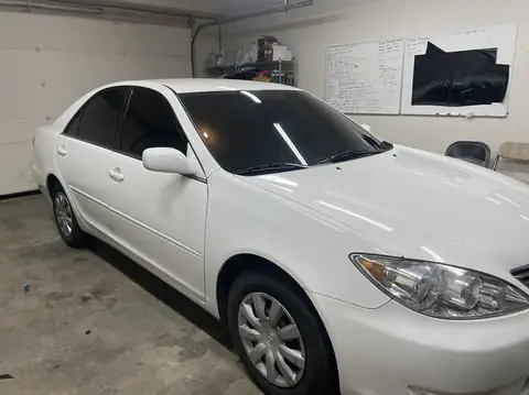 Toyota Camry window tint: 5% doors and back glass, 35% front windshield (view 4)