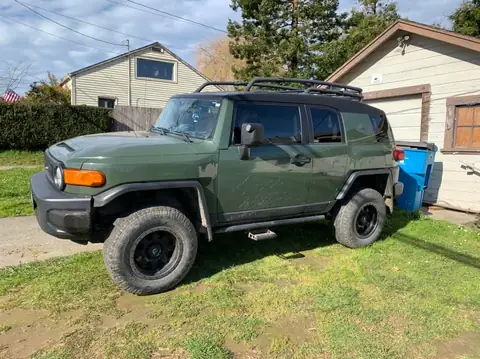Toyota FJ Cruiser window tint: Toyota FJ Cruiser 20% front match