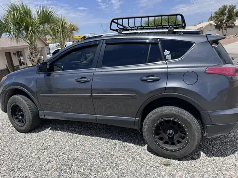 Toyota RAV4 window tint: Removal of old tint on front doors, 15% front doors, 3% sunstrip (view 2)