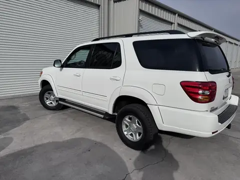 Toyota Sequoia window tint: 5% over rear half privacy windows, 20% front doors, 50% full windshield, 5% sunstrip (view 3)
